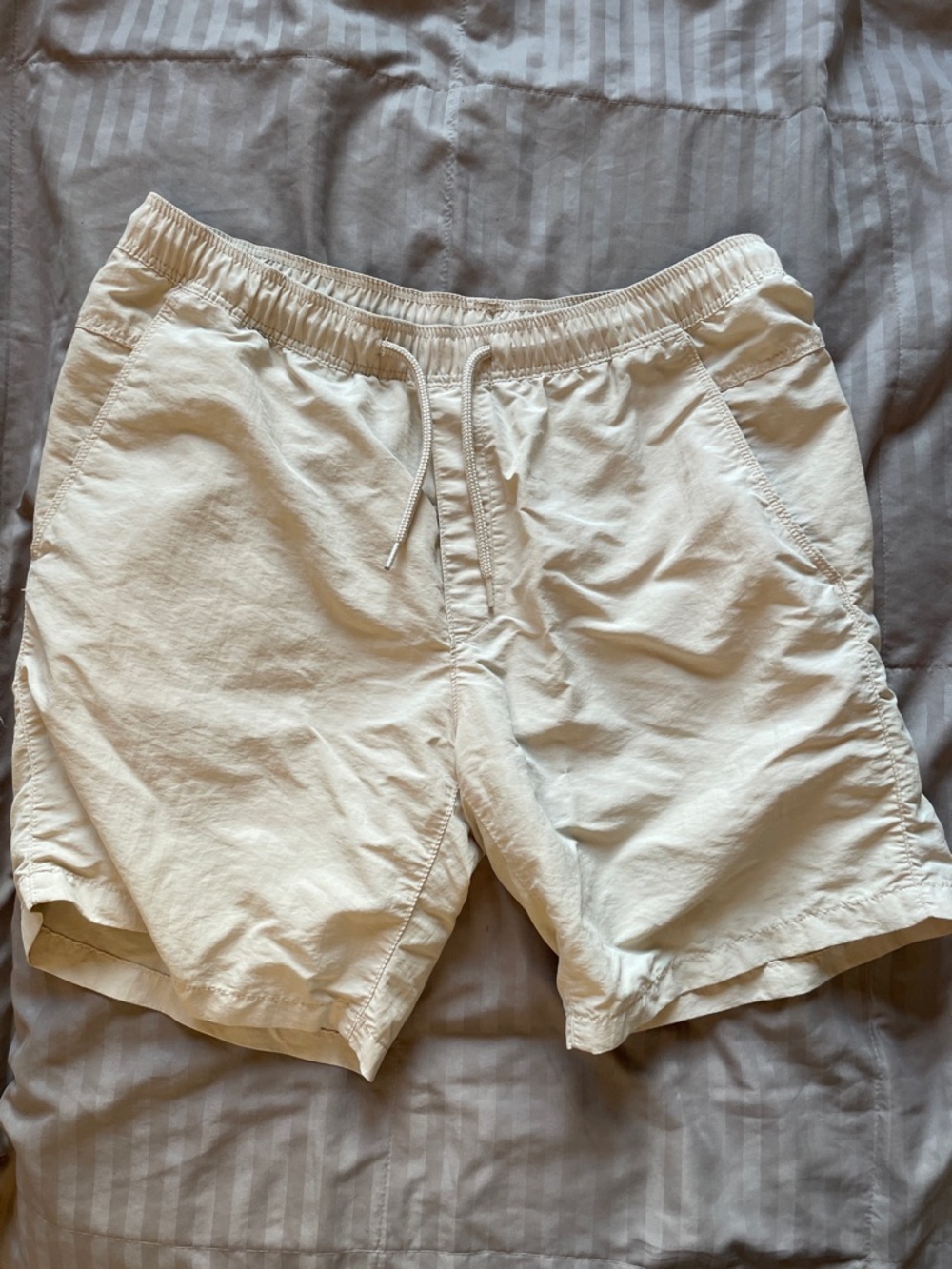 H&M Cream Drawstring Casual Shorts